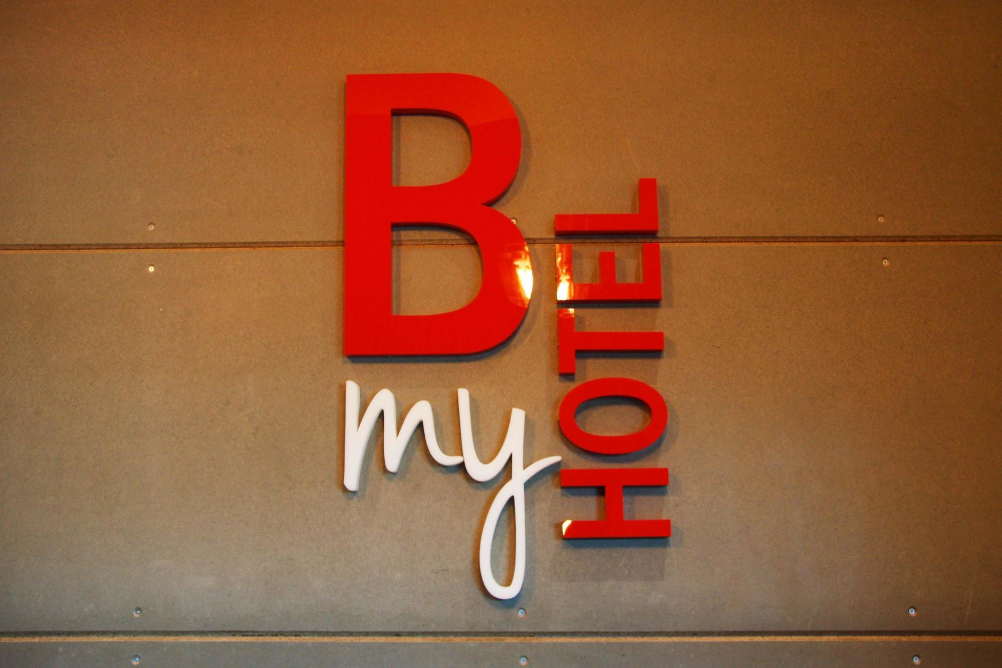 B My Hotel Tijuana Exterior photo